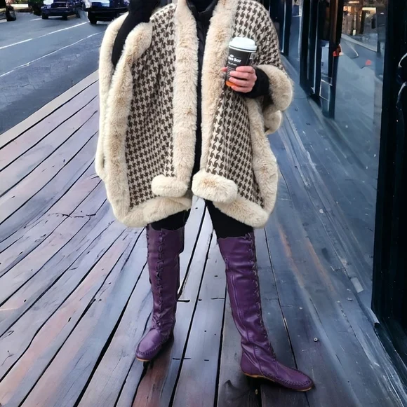 Women's Purple knee-high boots. Moccassion Style. Front Lace Up. Sz 11 - Picture 7 of 7